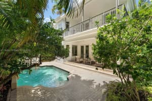 7251 SW 47th Ct, Miami, FL 33143, Sold 08/28/25