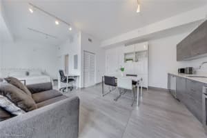 151 SE 1st St Apt 1706, Miami, FL 33131, - MLS#A11792875