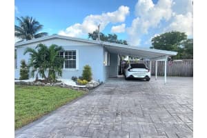 7031 Taylor St Hollywood, FL 33024 - MLS#A11792879