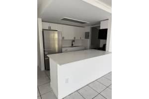 1350 W 53rd St 33, Hialeah
