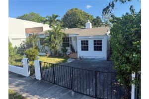 40 NE 49th St, Miami, FL 33137 - MLS#A11792922