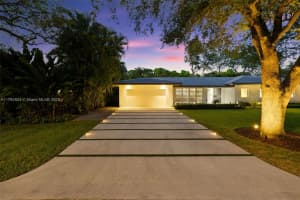 1217 Algardi Ave Coral Gables, FL 33146 - MLS#A11792923