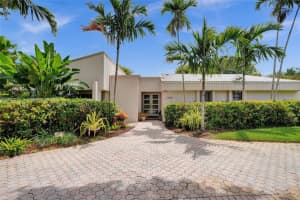 17005 SW 80th Ct, Palmetto Bay, FL 33157, Sold 06/18/25