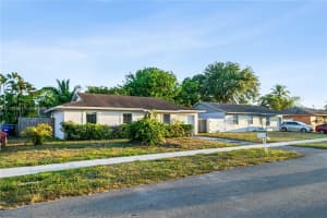 8170 SW 5th St, North Lauderdale, FL 33068, Sold 08/04/25
