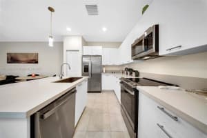 4707 Nw 83rd Ct Doral, FL 33166 - MLS#A11792995