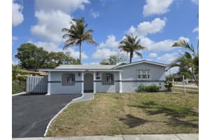 3801 Nw 8th Ct, Lauderhill