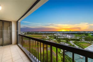 2450 Presidential Way 1607 West Palm Beach, FL 33401 - MLS#A11793065