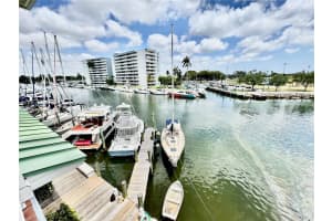 2415 NW 16th St Rd APT 101, Miami, FL 33125, - MLS#A11793070