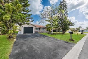 9103 Nw 81st Ct, Tamarac