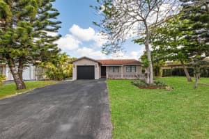 9103 Nw 81st Ct Tamarac, FL 33321 - MLS#A11793130
