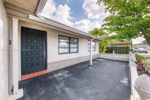 9103 Nw 81st Ct Tamarac, FL 33321 - MLS#A11793130