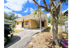 1112 Evanston St Sebring, FL 33870 - MLS#A11793159