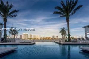 17301 Biscayne Blvd 603, North Miami Beach