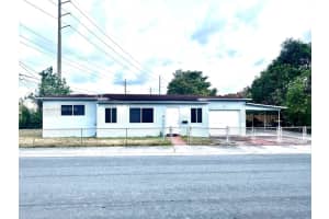 145 Nw 2nd St, Dania Beach