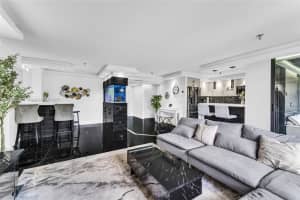 665 NE 195th St APT 326, Miami, FL 33179, - MLS#A11793239