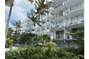 492 NW 165th St APT C215, Miami, FL 33169, - MLS#A11793277