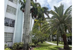 492 NW 165th St APT C215, Miami, FL 33169, - MLS#A11793277