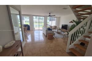10933 NW 65th St, Doral, FL 33178, Sold 06/18/25