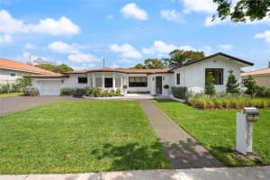 1375 Sw 17th Ter, Miami