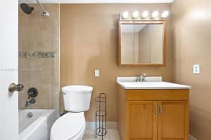4350 Hillcrest Dr APT 1016, Hollywood, FL 33021, - MLS#A11793367