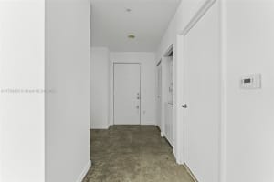 133 SE 2nd Ave, Miami, FL 33131, Sold 05/28/25