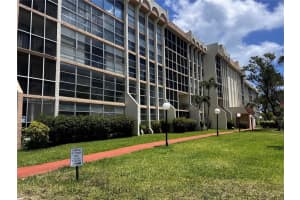 851 Three Islands Blvd 514, Hallandale Beach
