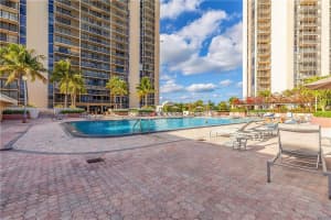 20379 E Country Club Dr, Aventura, FL 33180, Sold 07/01/25