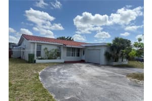 8940 Johnson St, Pembroke Pines