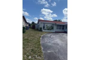 8940 Johnson St Pembroke Pines, FL 33024 - MLS#A11793526