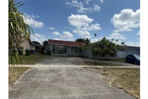 8940 Johnson St Pembroke Pines, FL 33024 - MLS#A11793526
