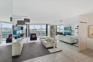 4000 Towerside Ter 704, Miami