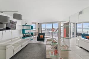 4000 Towerside Terrace APT 704, Miami, FL 33138, - MLS#A11793583