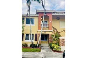 940 Ne 34th Ave 202 Homestead, FL 33033 - MLS#A11793597
