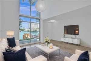 171 Shore Dr E, Miami, FL 33133, Sold 08/12/25