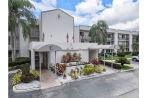 10332 E Clairmont Cir, Tamarac, FL 33321, Sold 07/11/25