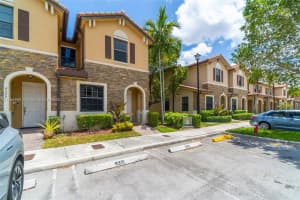 9371 W 33rd Ave, Hialeah, FL 33018, - MLS#A11793666