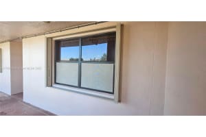 10207 Sunrise Lakes Blvd, Sunrise, FL 33322, Sold 08/28/25