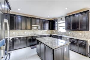 9815 NW 86th Terrace, Doral, FL 33178, - MLS#A11793727