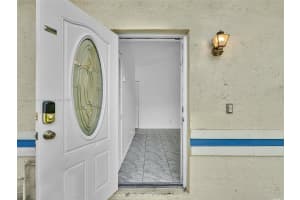 5201 SW 31st Ave APT 130, Fort Lauderdale, FL 33312, Sold 08/05/25