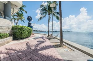 325 S Biscayne Blvd #3822, Miami, FL 33131, - MLS#A11793835