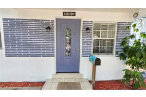 12120 Ne 11th Pl, North Miami