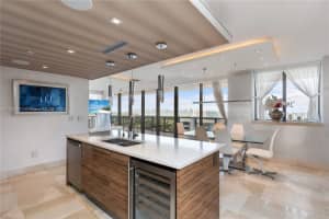 5875 Collins Ave 1908, Miami Beach