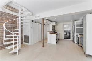 517 NE 38th St 9, Miami, FL 33137 - MLS#A11793909