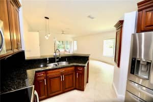 1583 Presidio Dr, Weston, FL 33327, Sold 08/04/25