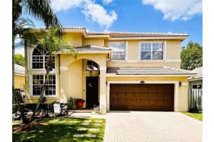 16541 Turquoise Trl, Weston