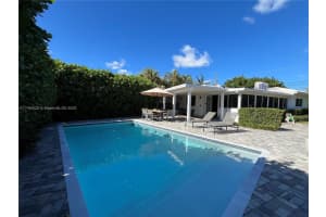 737 Ne 16th St, Fort Lauderdale