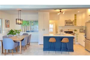 737 Ne 16th St Fort Lauderdale, FL 33304 - MLS#A11794025