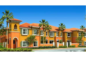 906 Sw 143rd Ave, Pembroke Pines