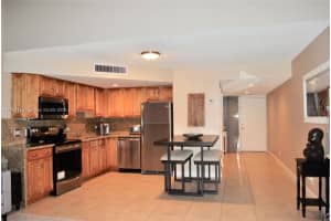 49 Deer Creek Rd E105, Deerfield Beach