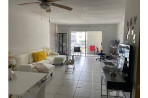 4045 Nw 16th St 203, Lauderhill